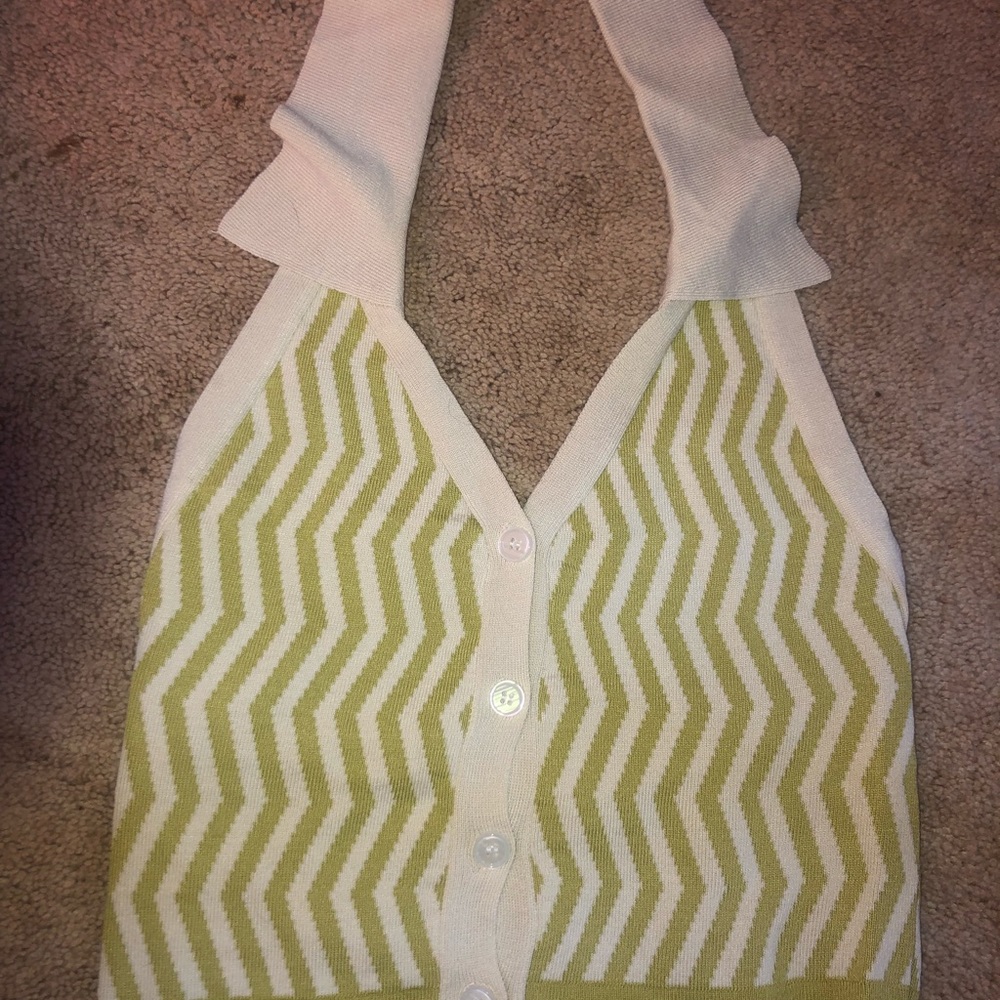 Cute halter top shirt